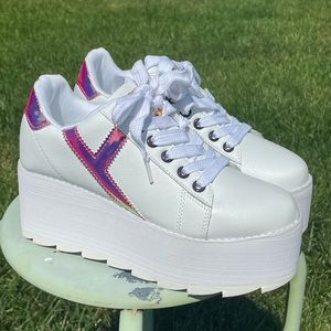 YRU Lala Strype platform shoes